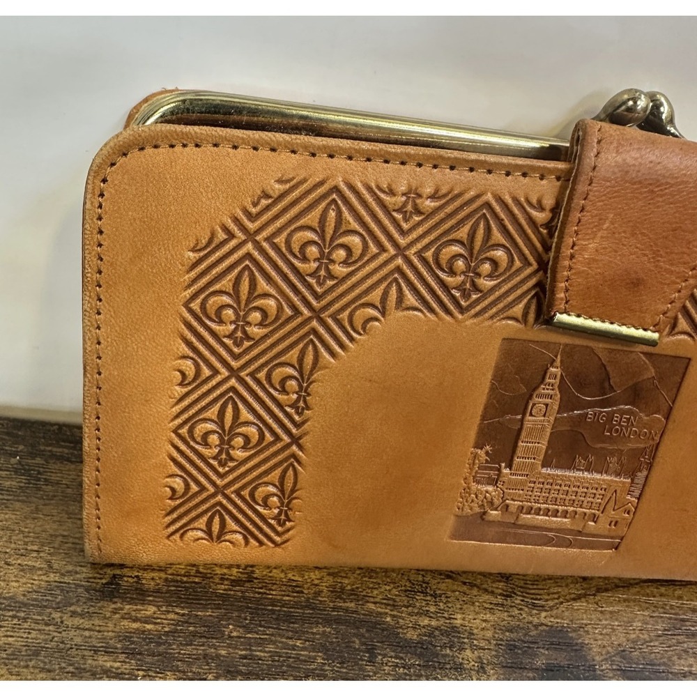 Vintage London Big Ben Tower Bridge Real Leather Kiss Lock Bifold Wallet England - Picture 2 of 16